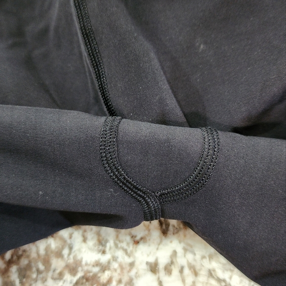 Lululemon size 6 leggings - Picture 4 of 5